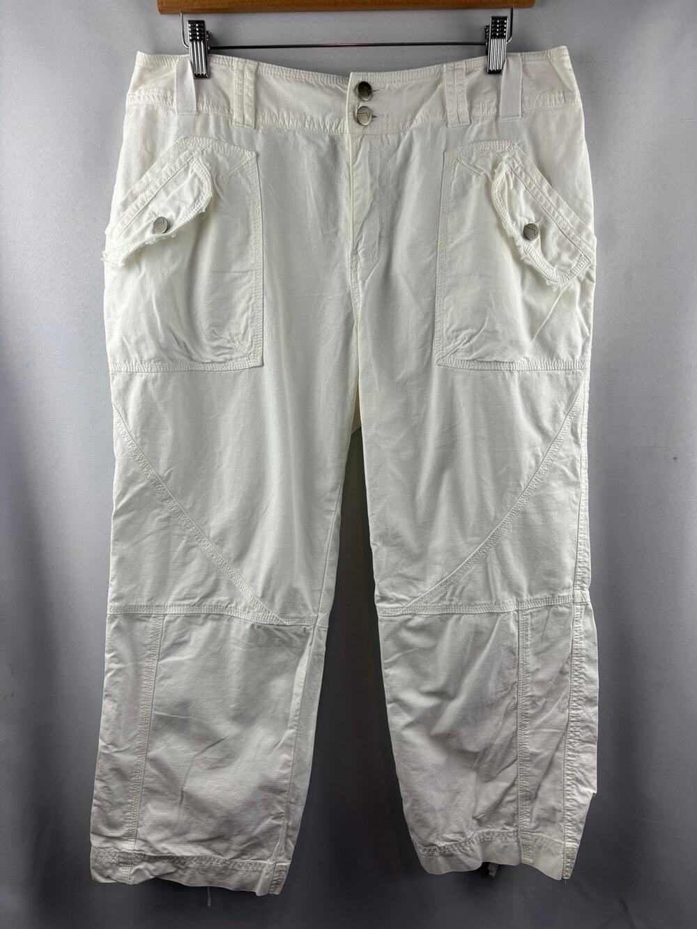 Women’s Venezia Size 14 White Capri Pants